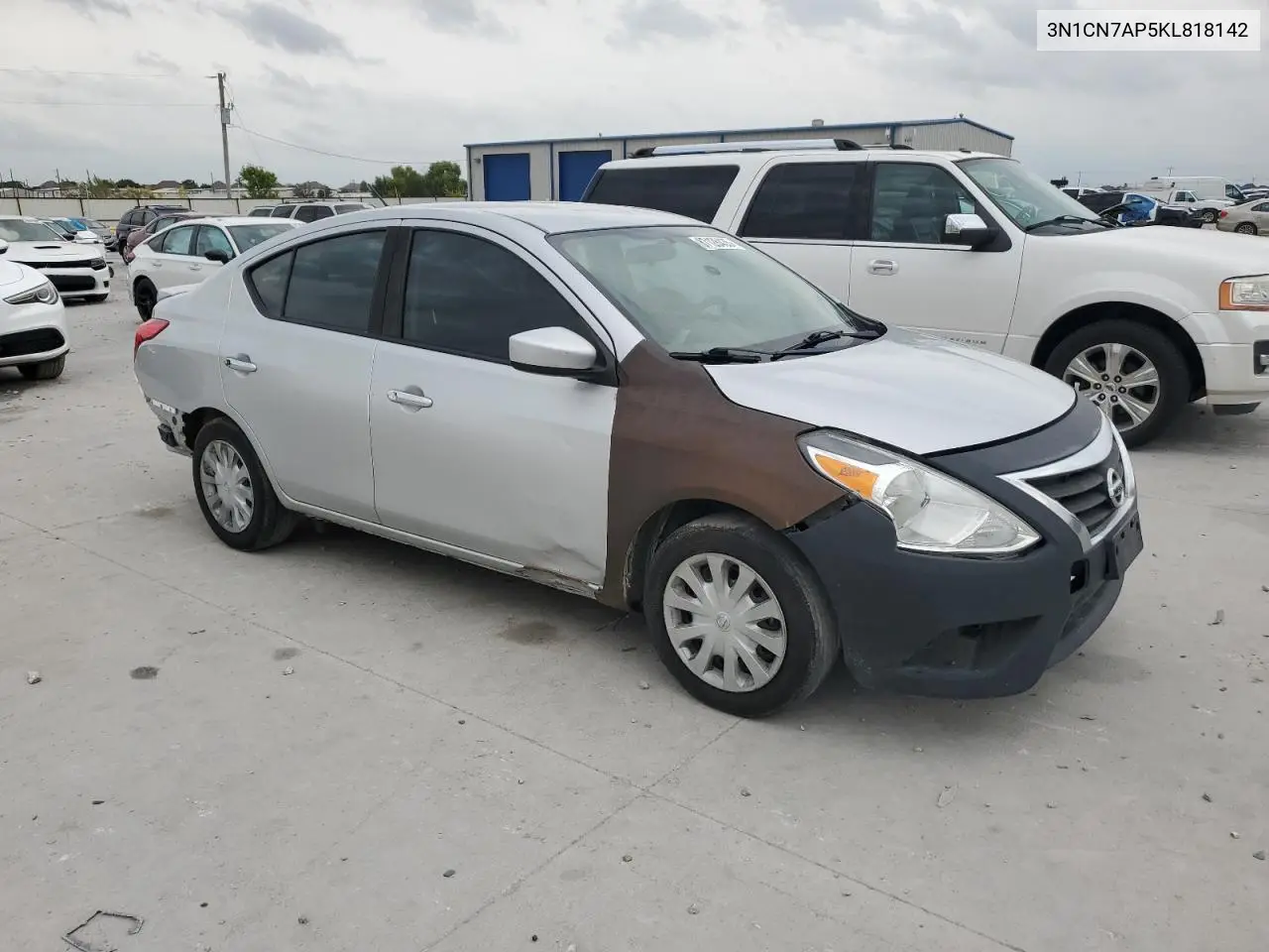 3N1CN7AP5KL818142 2019 Nissan Versa S