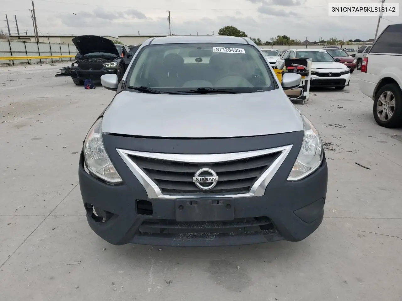 3N1CN7AP5KL818142 2019 Nissan Versa S