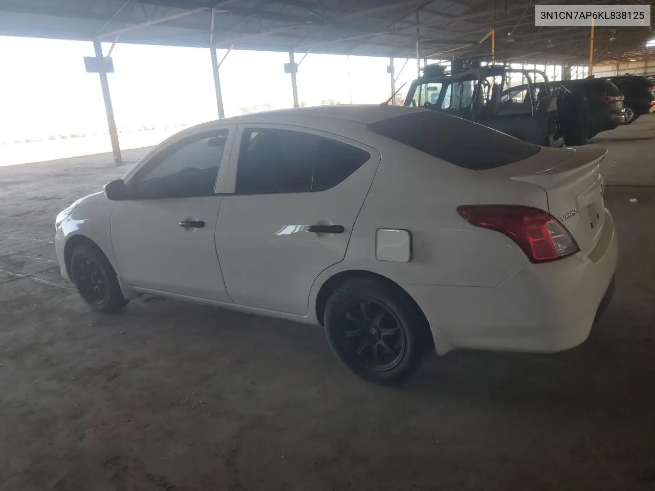 3N1CN7AP6KL838125 2019 Nissan Versa S