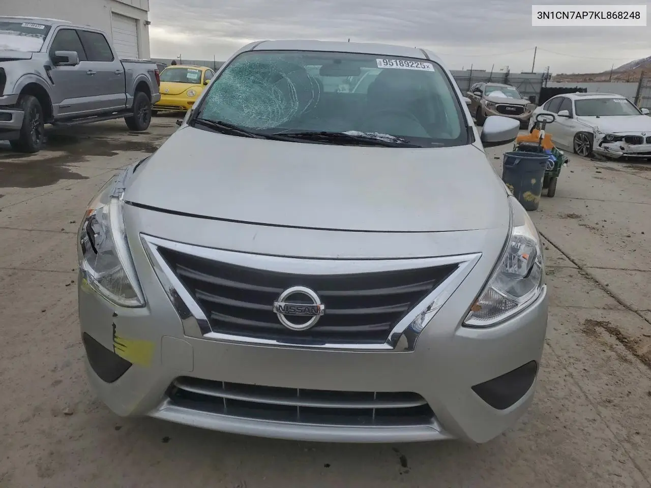 3N1CN7AP7KL868248 2019 Nissan Versa S