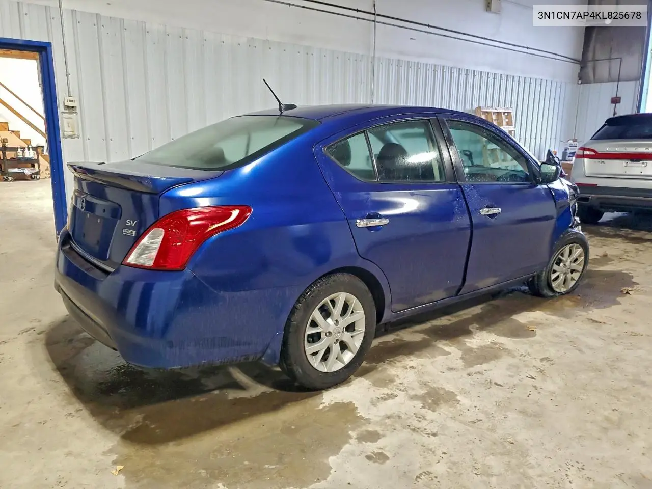 3N1CN7AP4KL825678 2019 Nissan Versa S