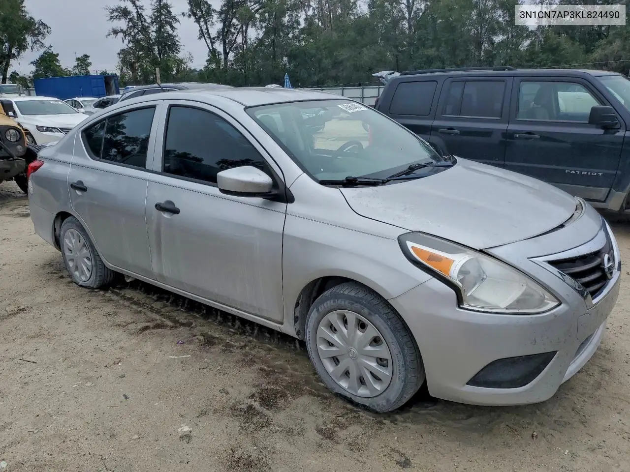 3N1CN7AP3KL824490 2019 Nissan Versa S