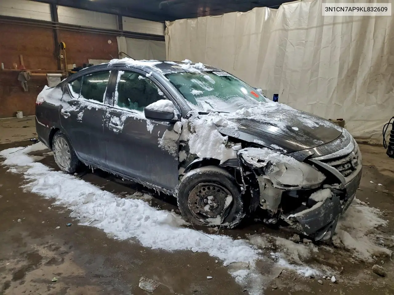 3N1CN7AP9KL832609 2019 Nissan Versa S