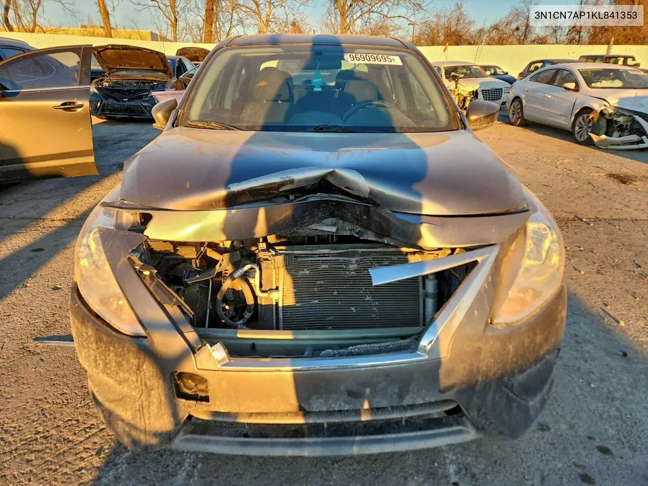 3N1CN7AP1KL841353 2019 Nissan Versa S