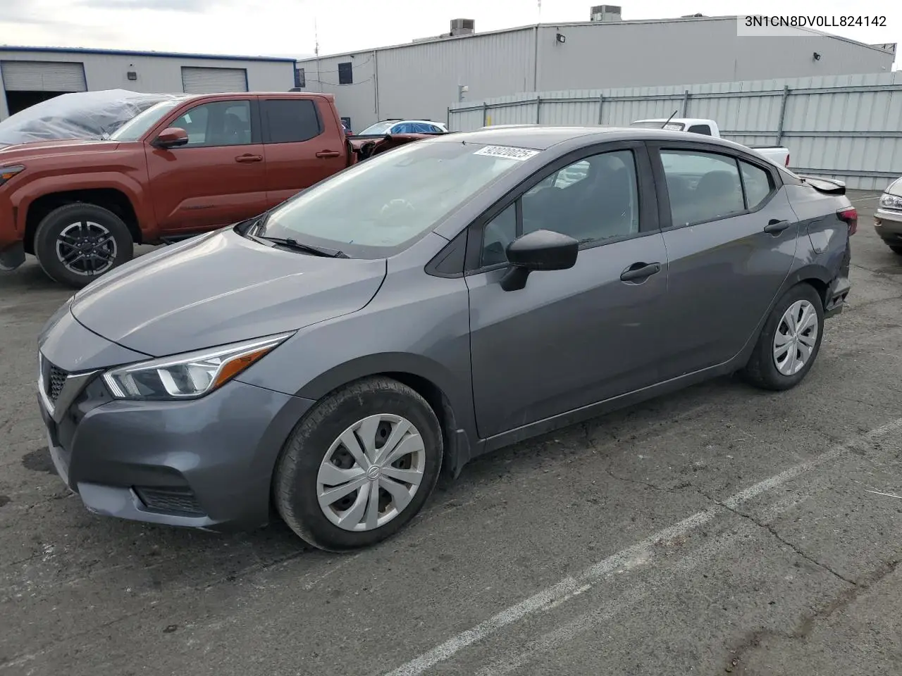 3N1CN8DV0LL824142 2020 Nissan Versa S