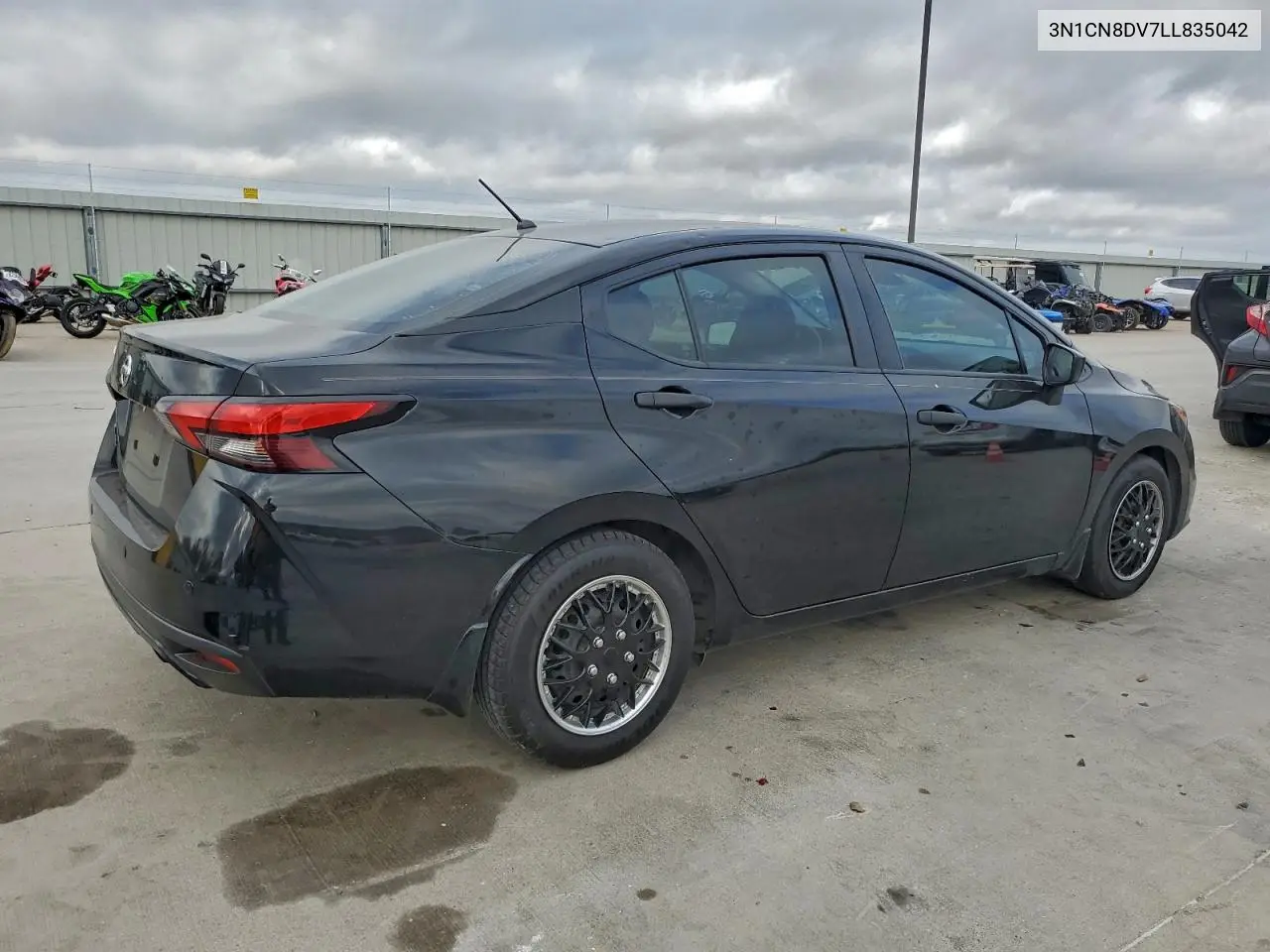 3N1CN8DV7LL835042 2020 Nissan Versa S