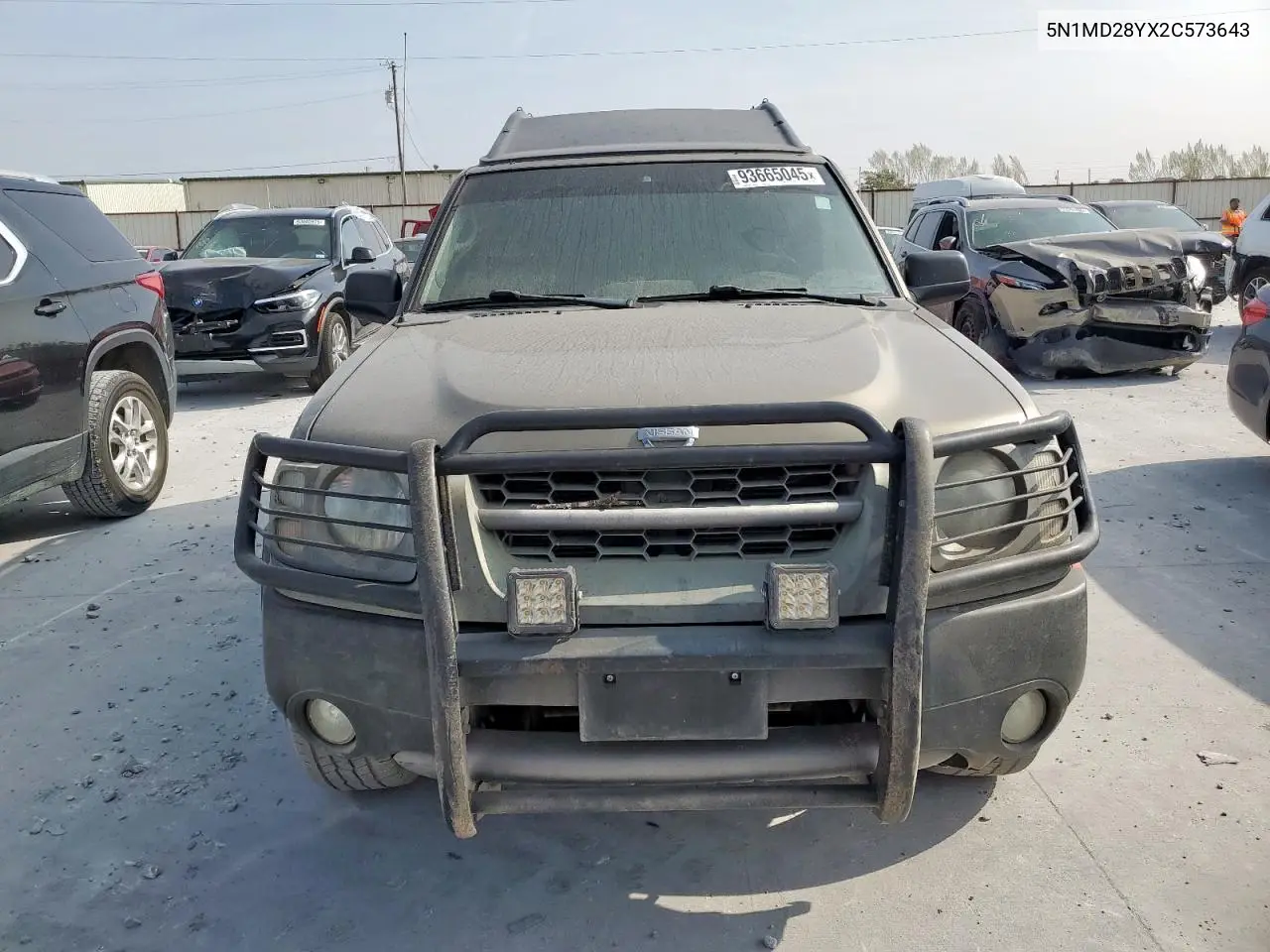 5N1MD28YX2C573643 2002 Nissan Xterra Se