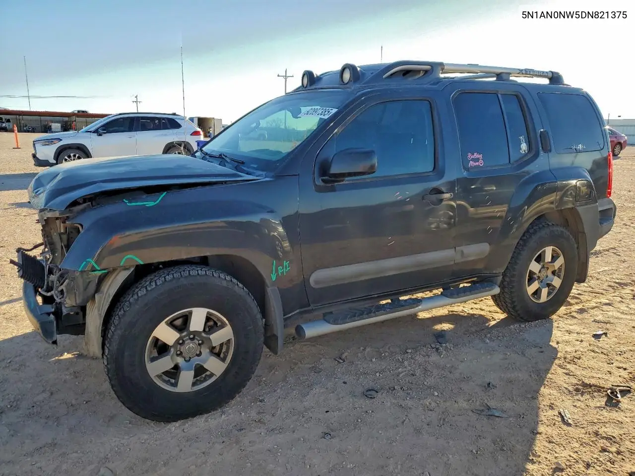 5N1AN0NW5DN821375 2013 Nissan Xterra X