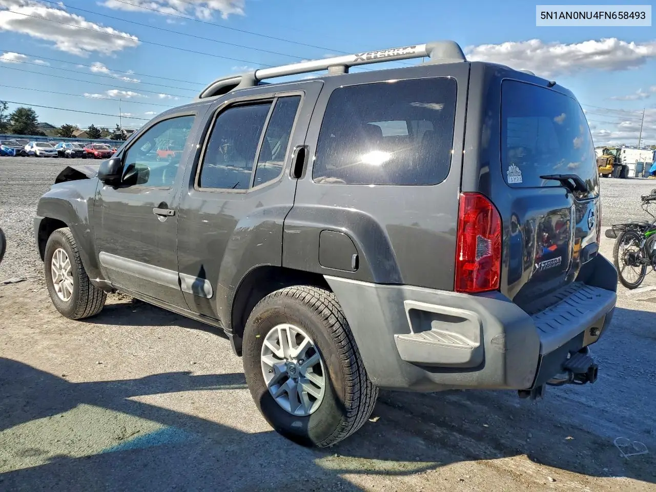 5N1AN0NU4FN658493 2015 Nissan Xterra X