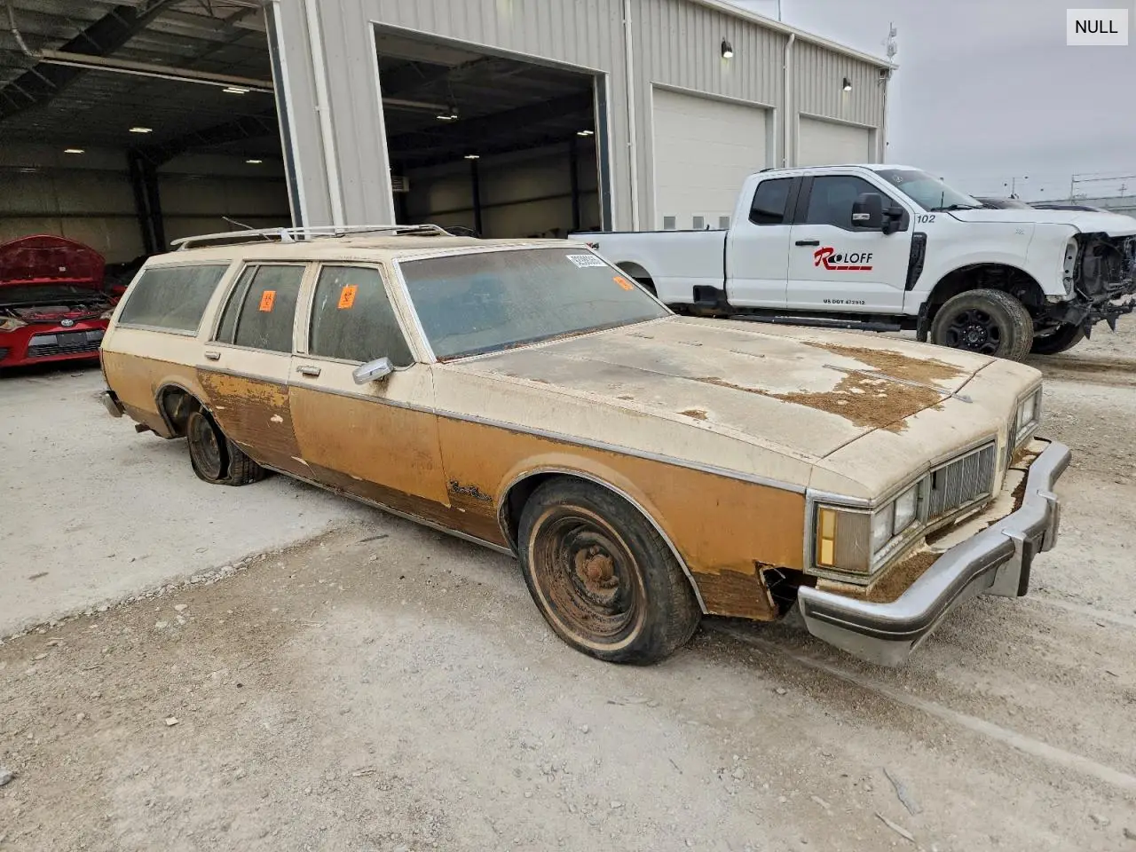 3P35YAX157574 1980 Oldsmobile Custm Crsr