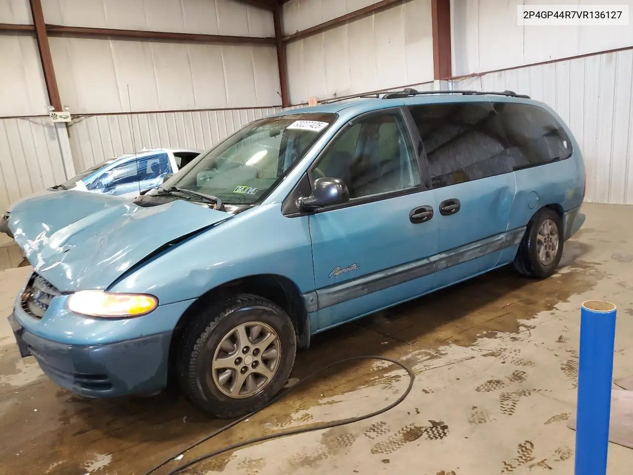 2P4GP44R7VR136127 1997 Plymouth Grand Voyager Se