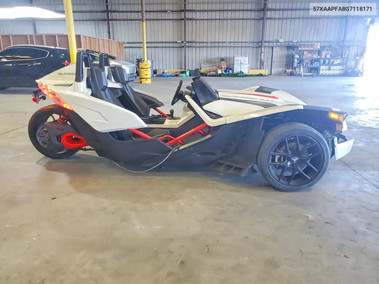 57XAAPFA8G7118171 2016 Polaris Slingshot Sl