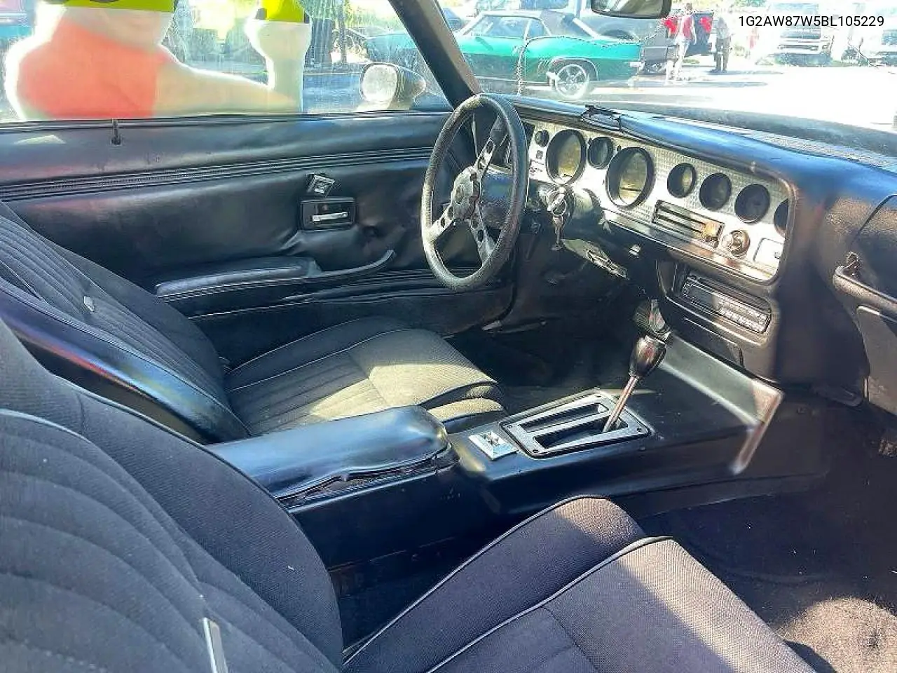 1981 Pontiac Firebird Trans Am VIN: 1G2AW87W5BL105229 Lot: 52780396