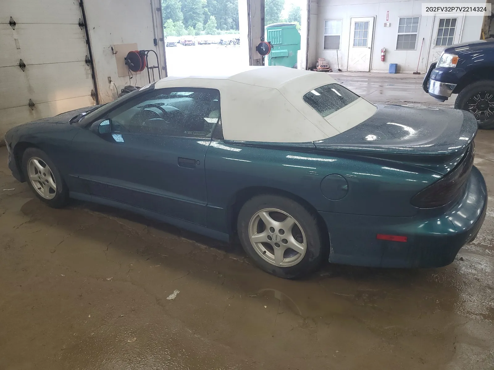 1997 Pontiac Firebird Formula VIN: 2G2FV32P7V2214324 Lot: 62645934