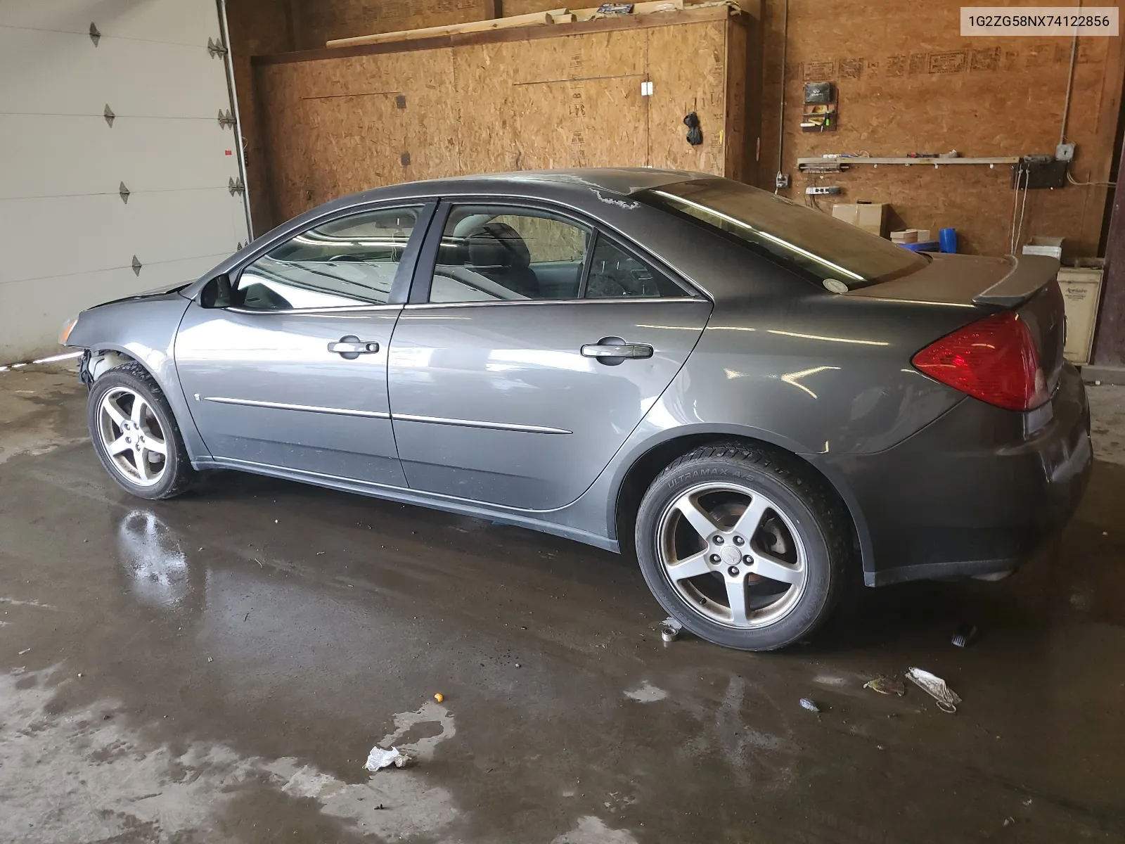 1G2ZG58NX74122856 2007 Pontiac G6 Base