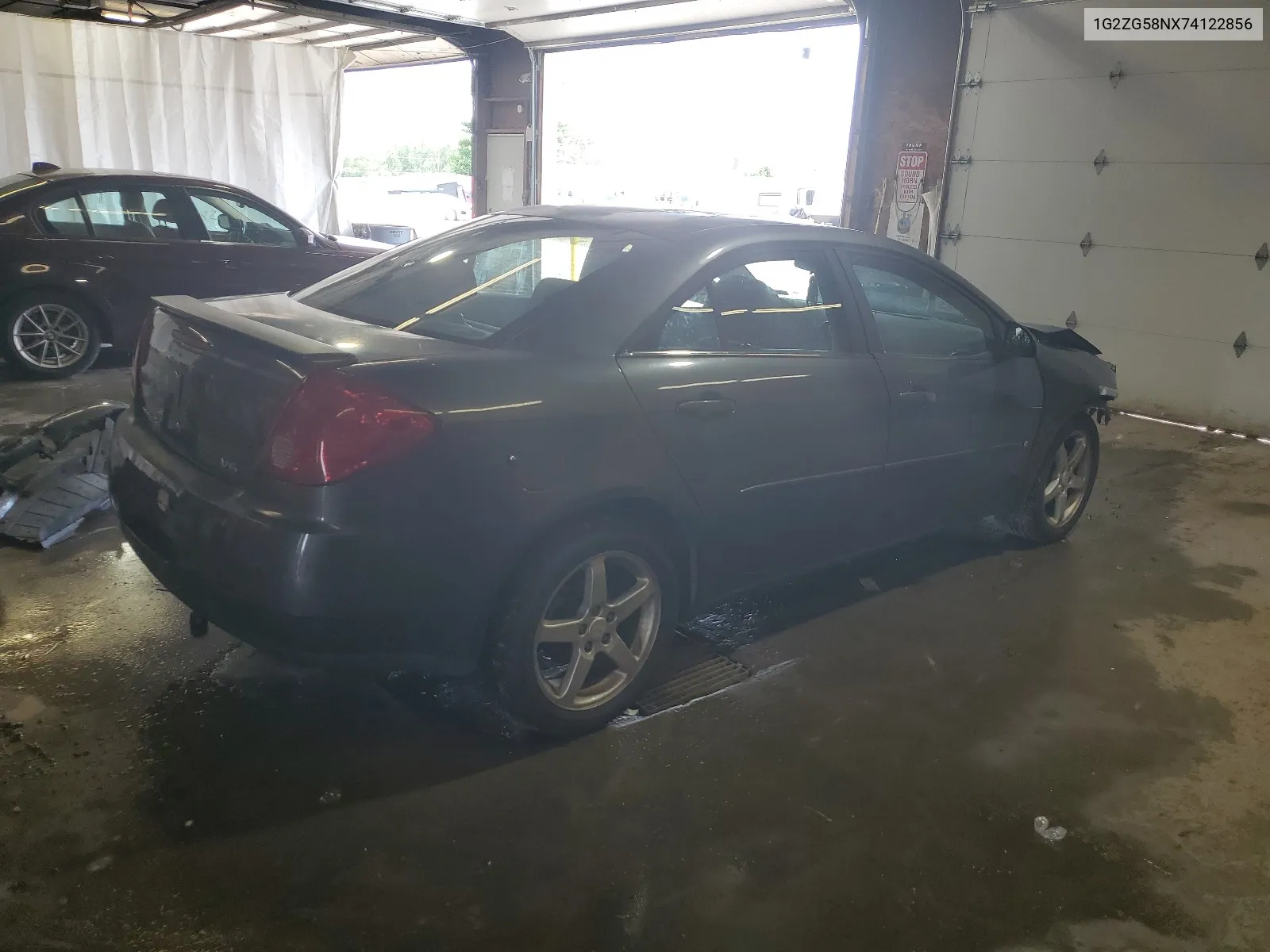 2007 Pontiac G6 Base VIN: 1G2ZG58NX74122856 Lot: 60545854