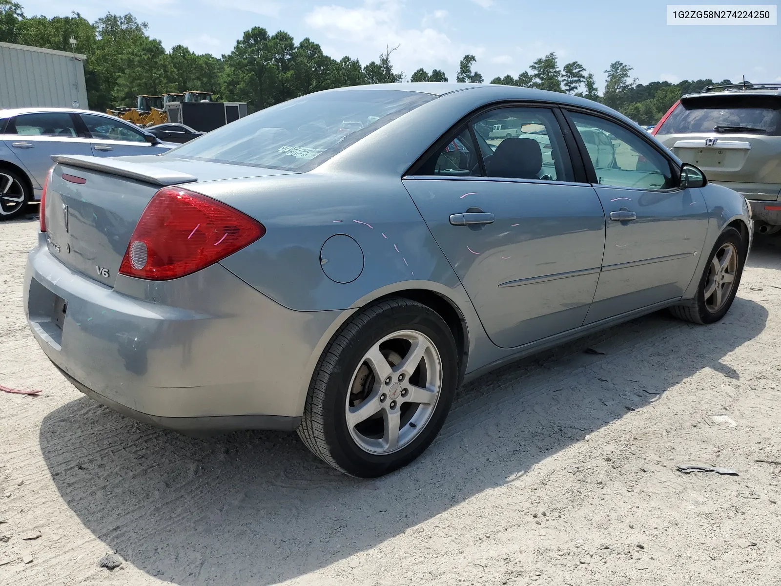 1G2ZG58N274224250 2007 Pontiac G6 Base