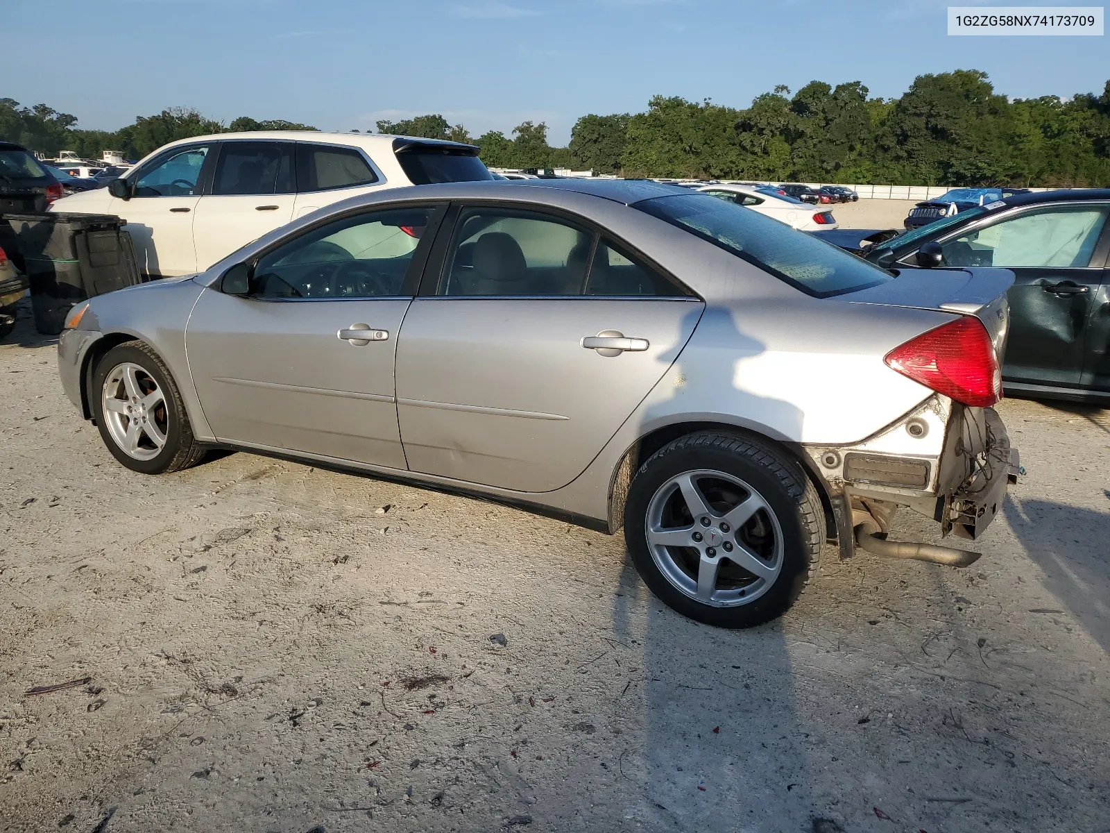 2007 Pontiac G6 Base VIN: 1G2ZG58NX74173709 Lot: 65139434