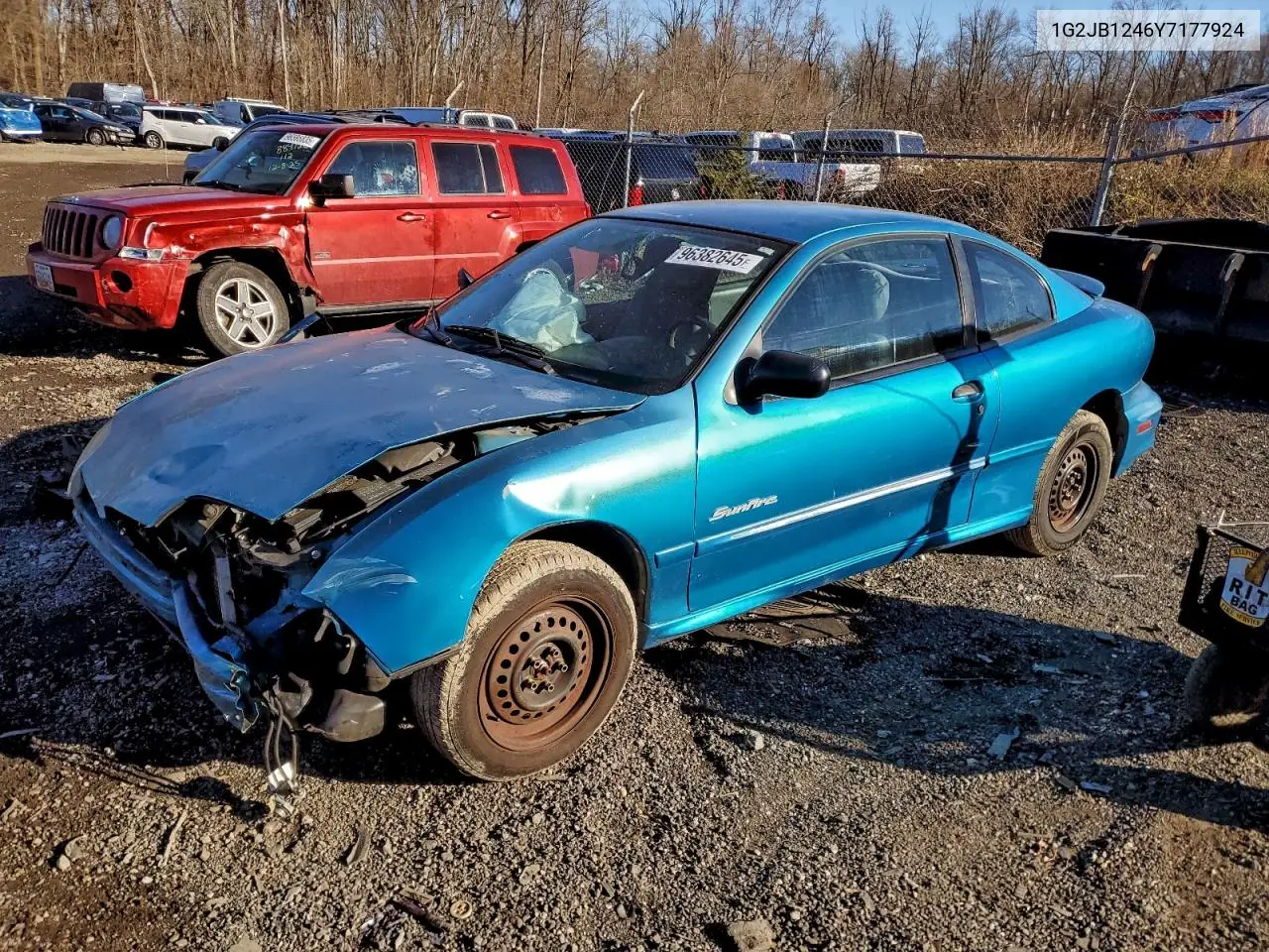 1G2JB1246Y7177924 2000 Pontiac Sunfire Se