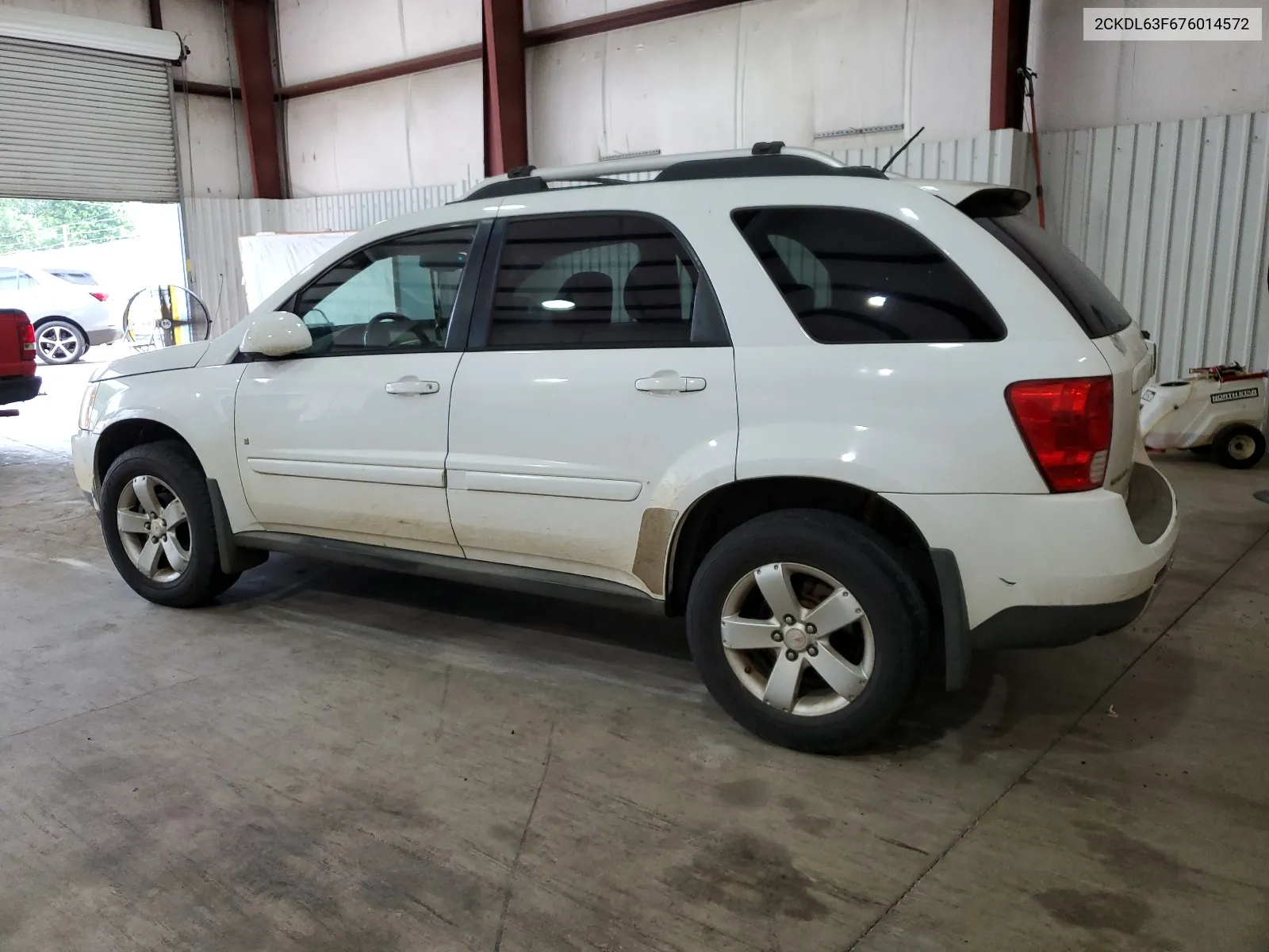 2007 Pontiac Torrent VIN: 2CKDL63F676014572 Lot: 60738954