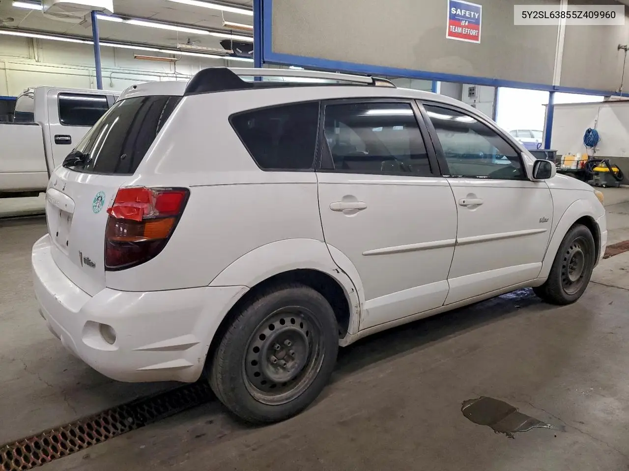 5Y2SL63855Z409960 2005 Pontiac Vibe