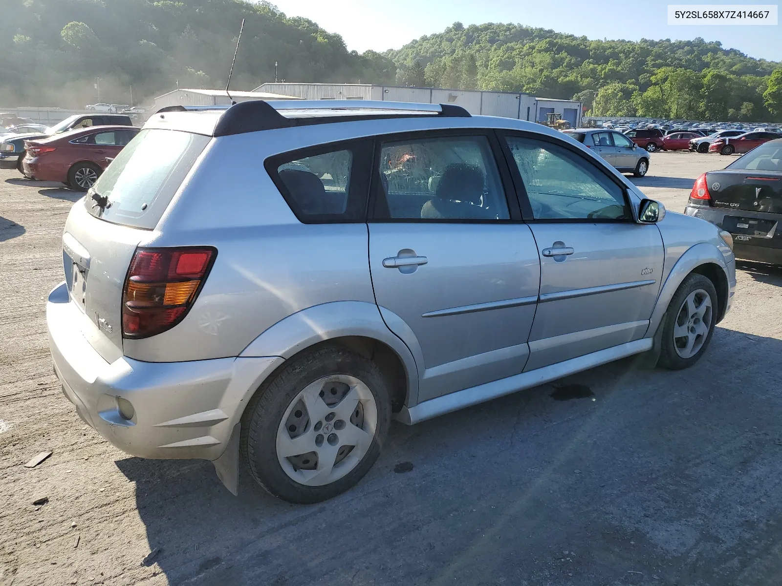 5Y2SL658X7Z414667 2007 Pontiac Vibe