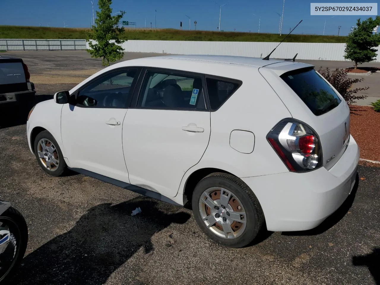 5Y2SP67029Z434037 2009 Pontiac Vibe