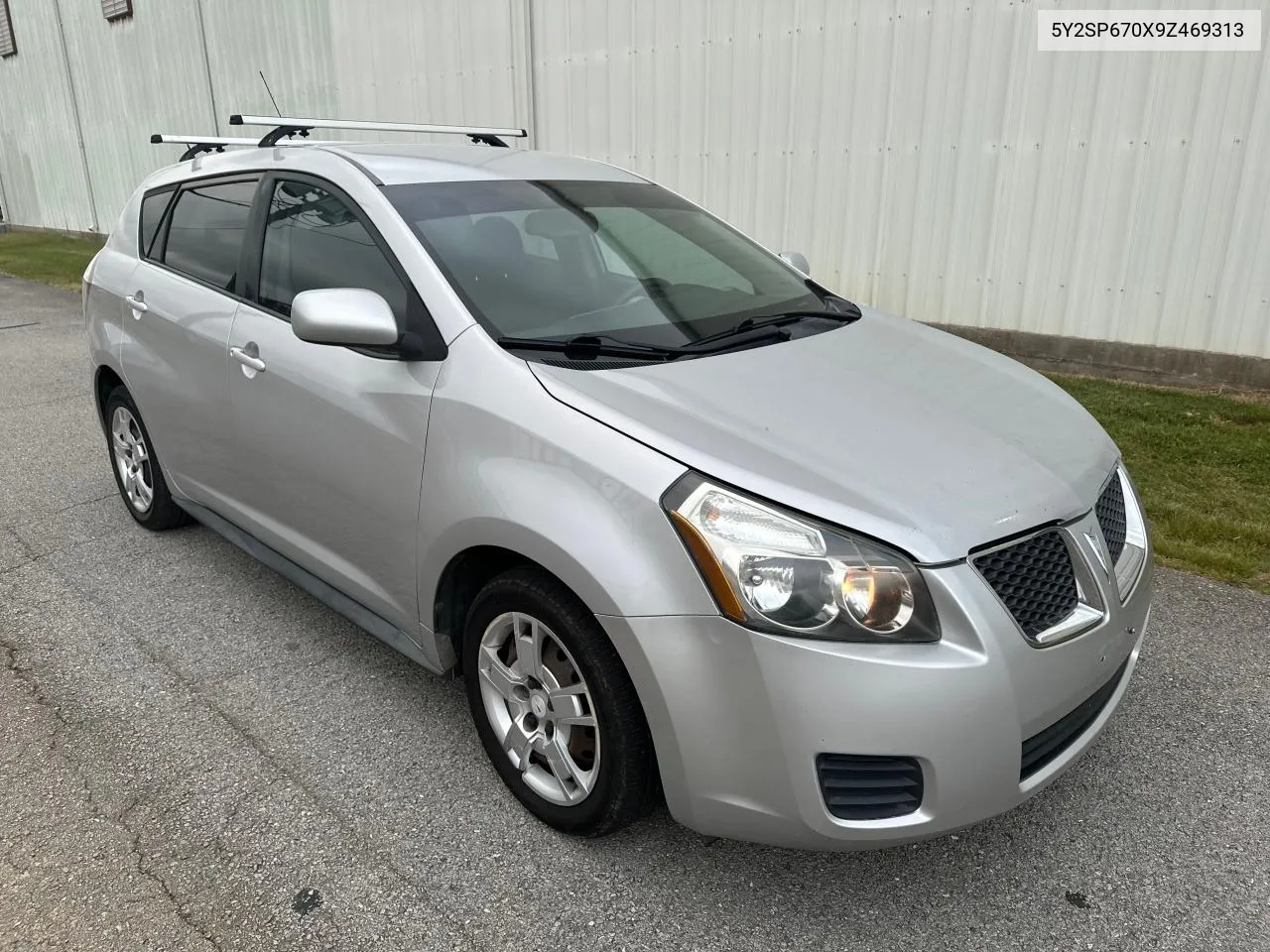 2009 Pontiac Vibe VIN: 5Y2SP670X9Z469313 Lot: 72863524