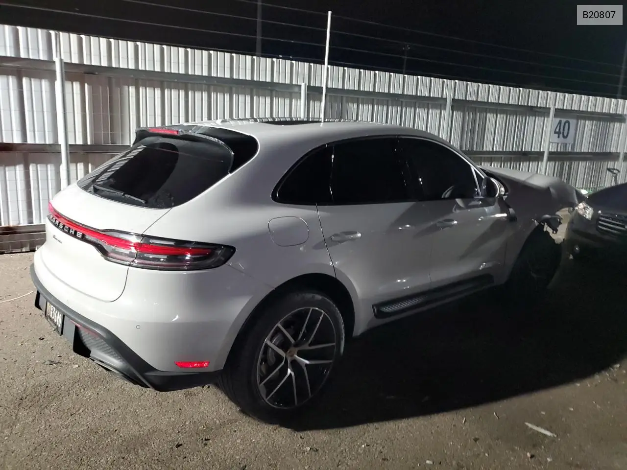 B20807 2023 Porsche Macan Base