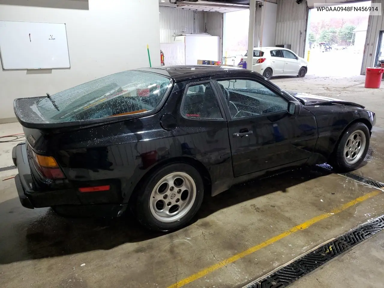 WP0AA0948FN456914 1985 Porsche 944