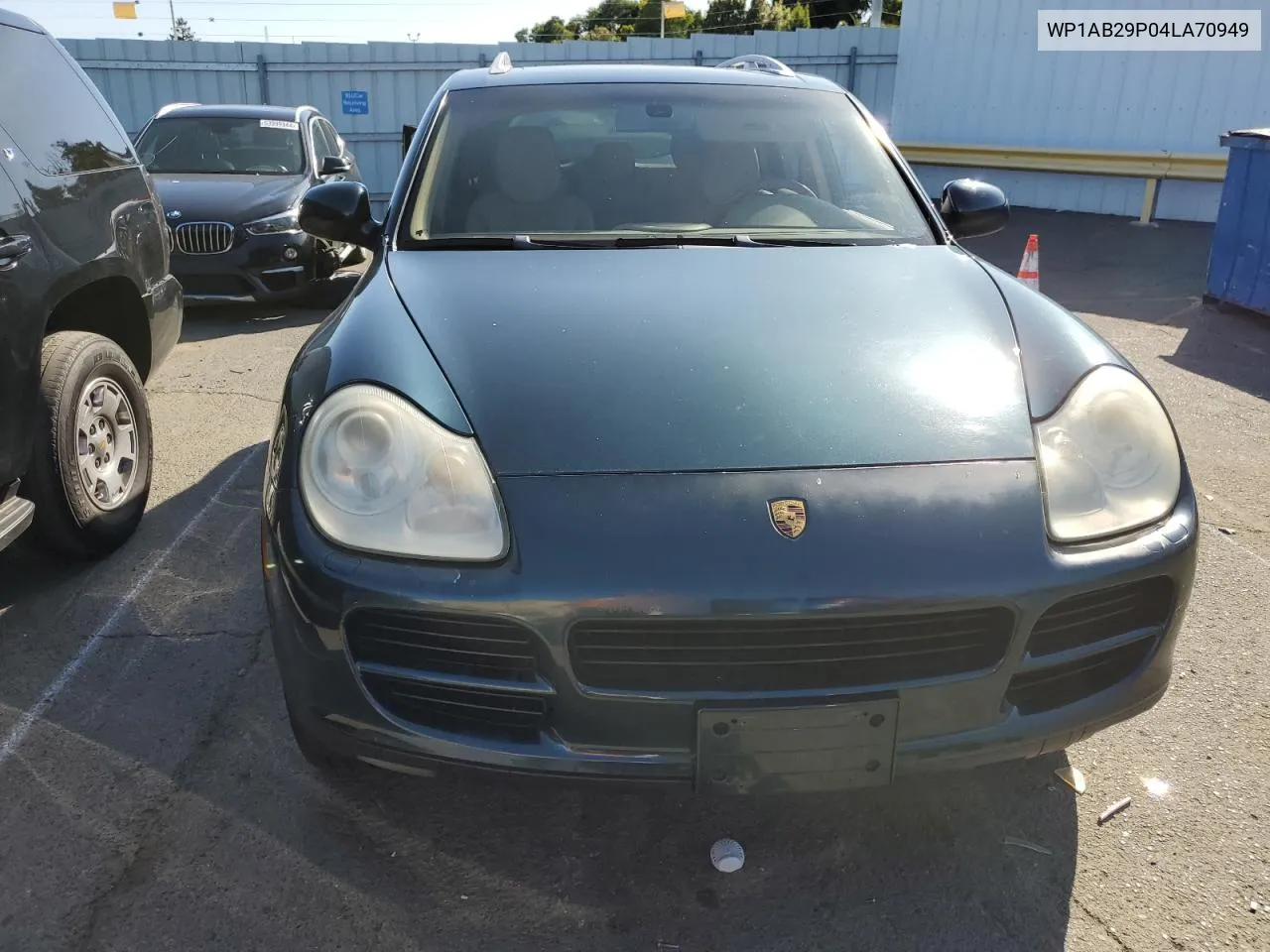 2004 Porsche Cayenne S VIN: WP1AB29P04LA70949 Lot: 53663014