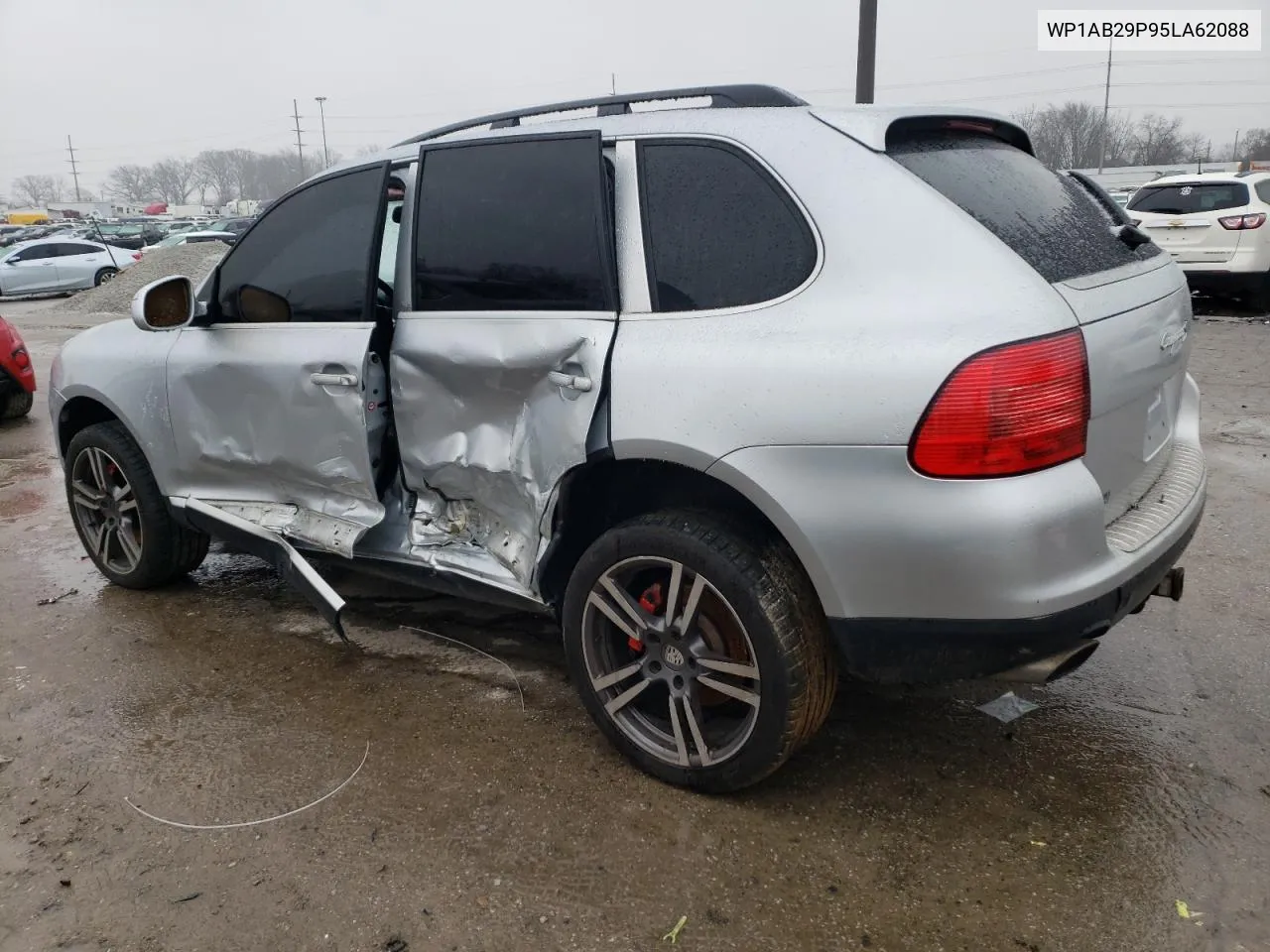 2005 Porsche Cayenne S VIN: WP1AB29P95LA62088 Lot: 40182554