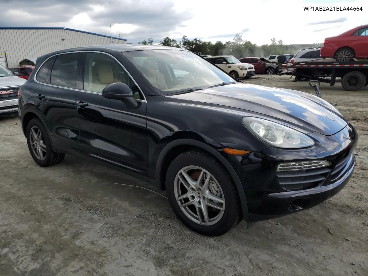 WP1AB2A21BLA44664 2011 Porsche Cayenne S