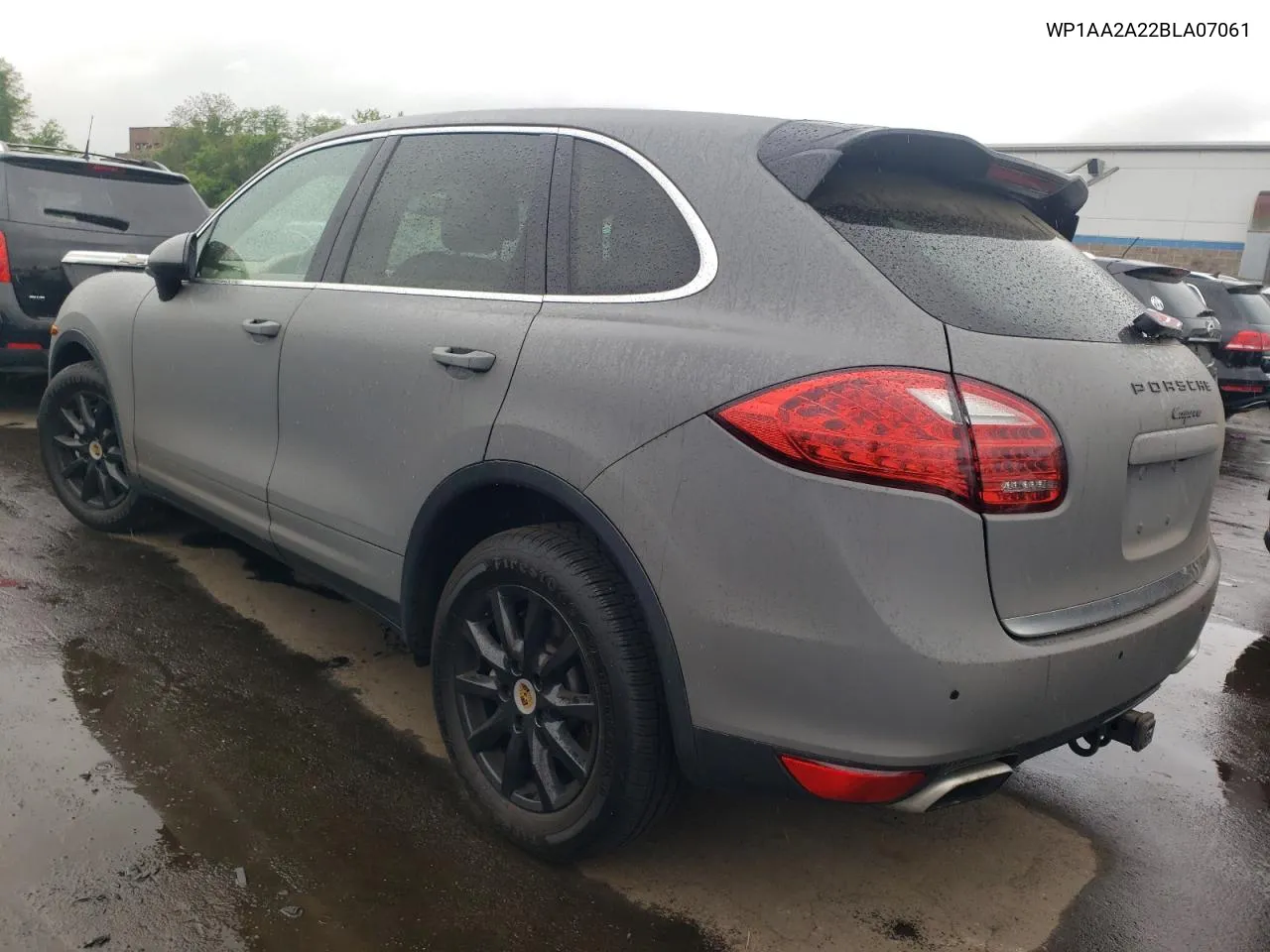 WP1AA2A22BLA07061 2011 Porsche Cayenne