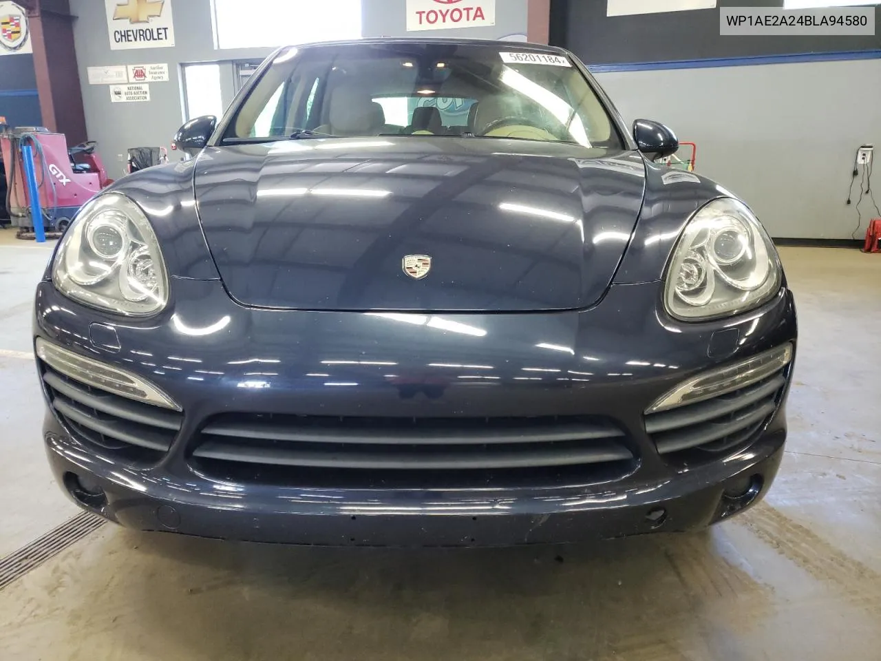 2011 Porsche Cayenne S Hybrid VIN: WP1AE2A24BLA94580 Lot: 56201184