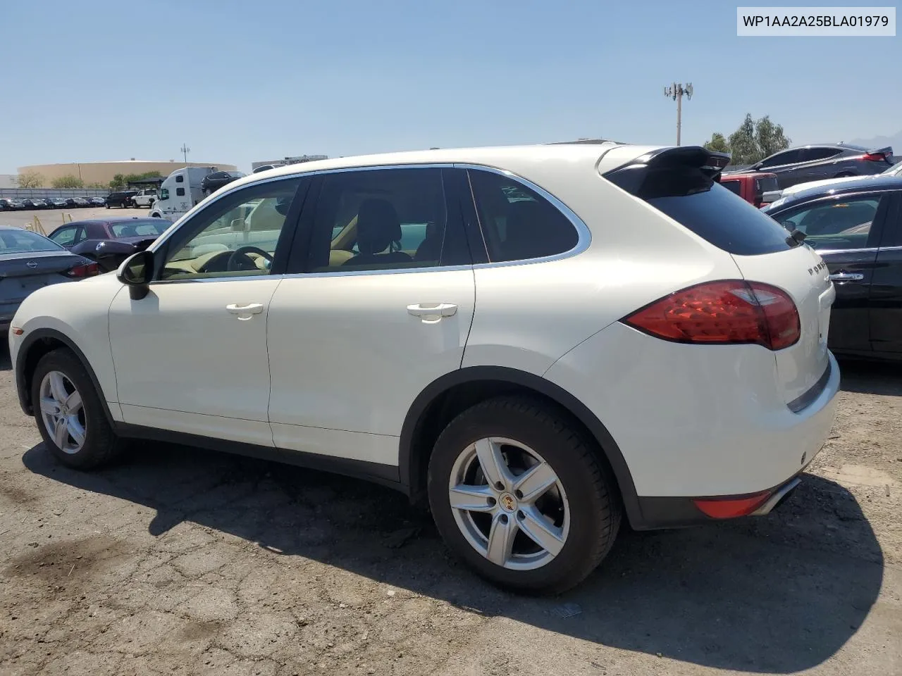 WP1AA2A25BLA01979 2011 Porsche Cayenne