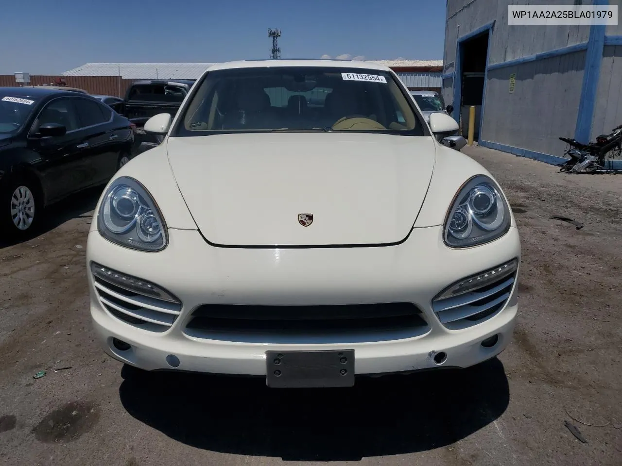 WP1AA2A25BLA01979 2011 Porsche Cayenne