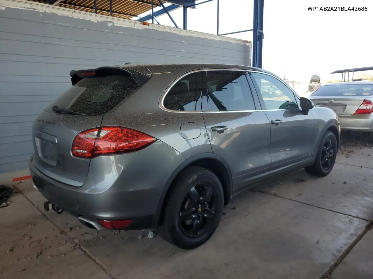 WP1AB2A21BLA42686 2011 Porsche Cayenne S