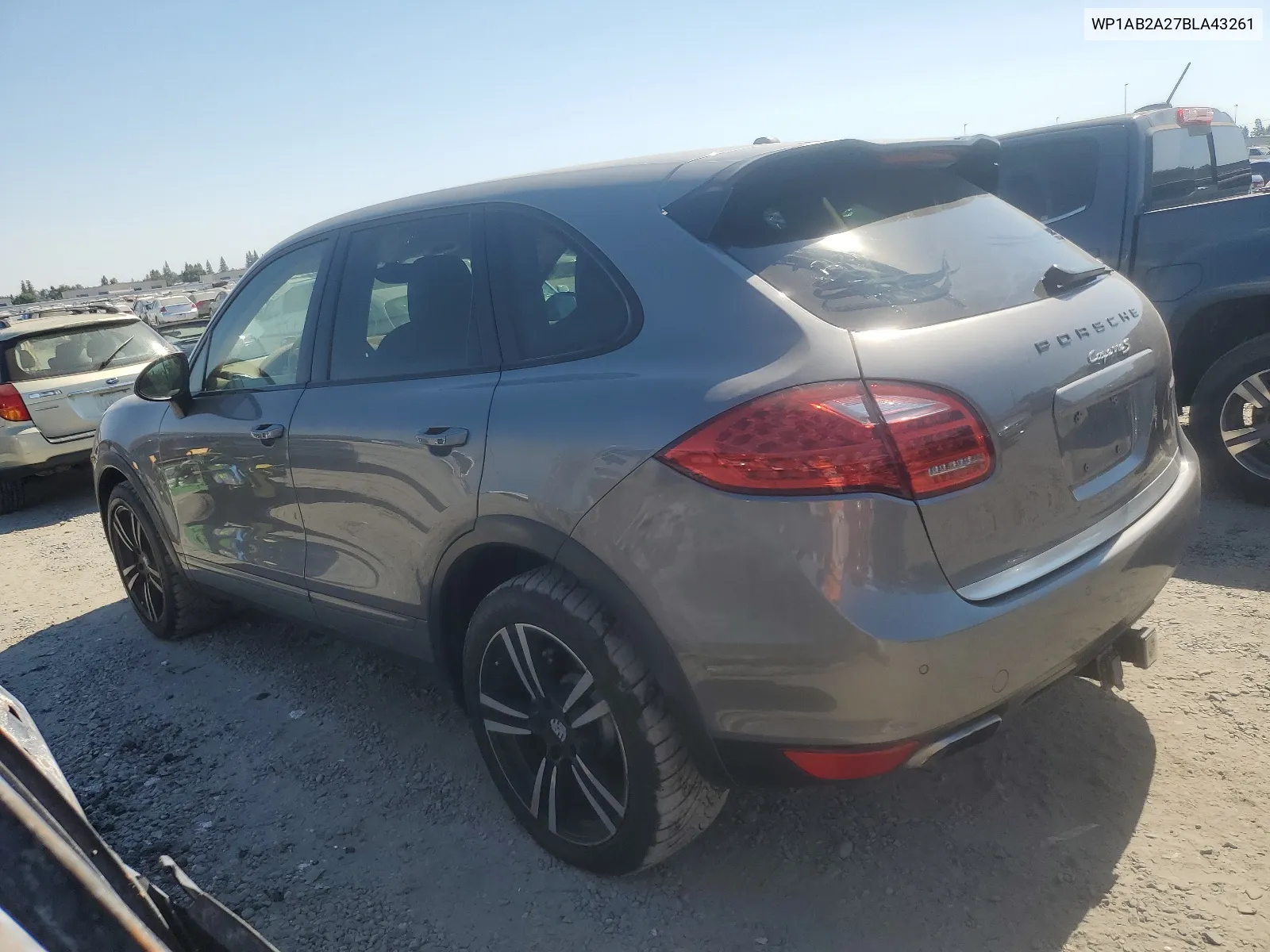 2011 Porsche Cayenne S VIN: WP1AB2A27BLA43261 Lot: 63726264