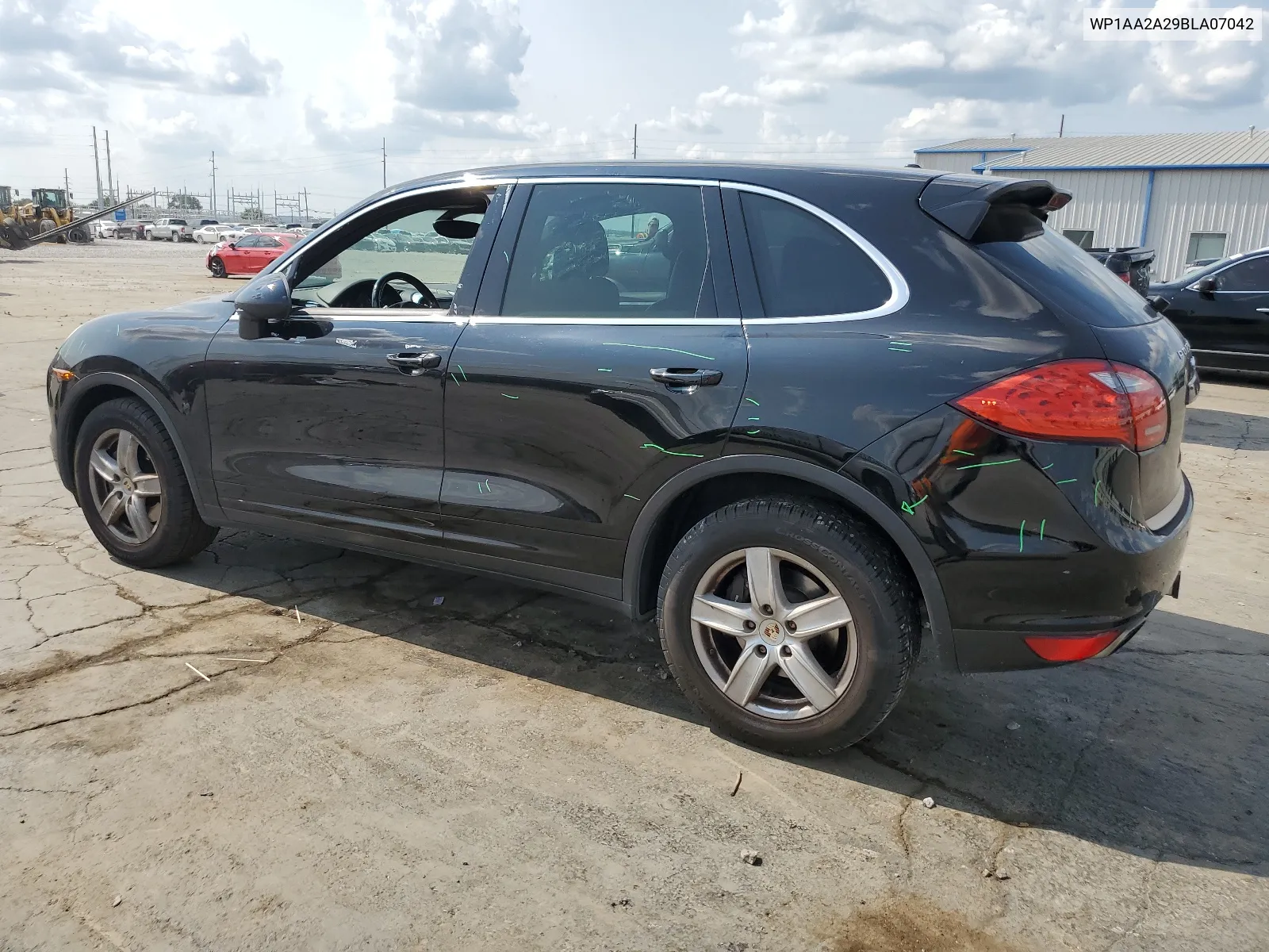 WP1AA2A29BLA07042 2011 Porsche Cayenne