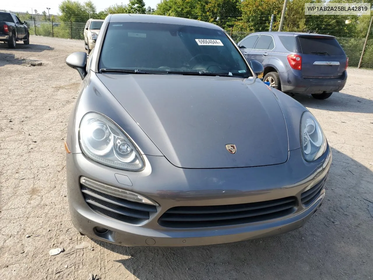 WP1AB2A25BLA42819 2011 Porsche Cayenne S