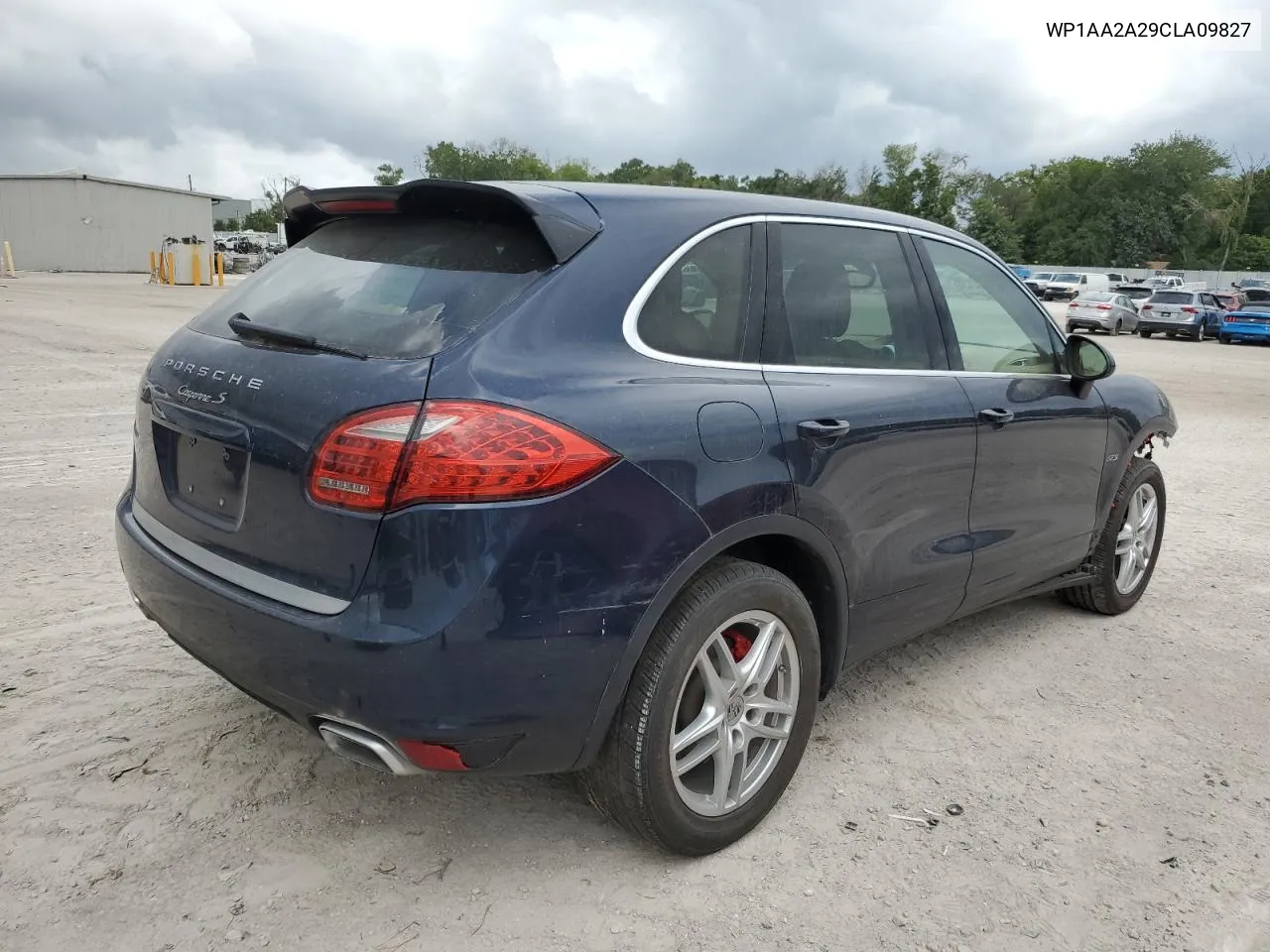 WP1AA2A29CLA09827 2012 Porsche Cayenne