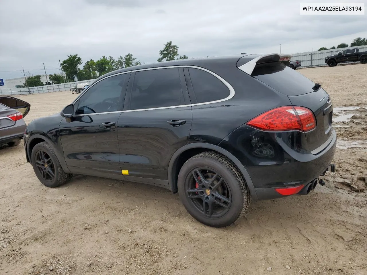 WP1AA2A25ELA93194 2014 Porsche Cayenne