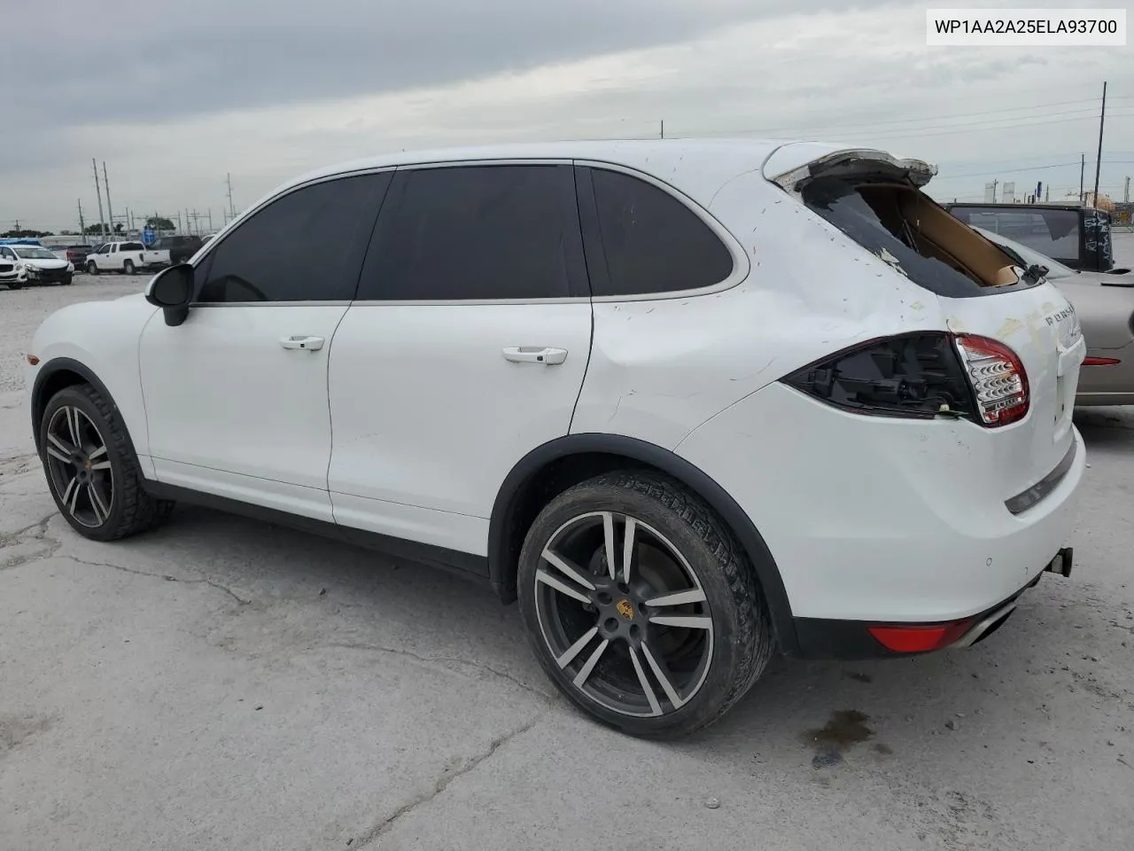 WP1AA2A25ELA93700 2014 Porsche Cayenne