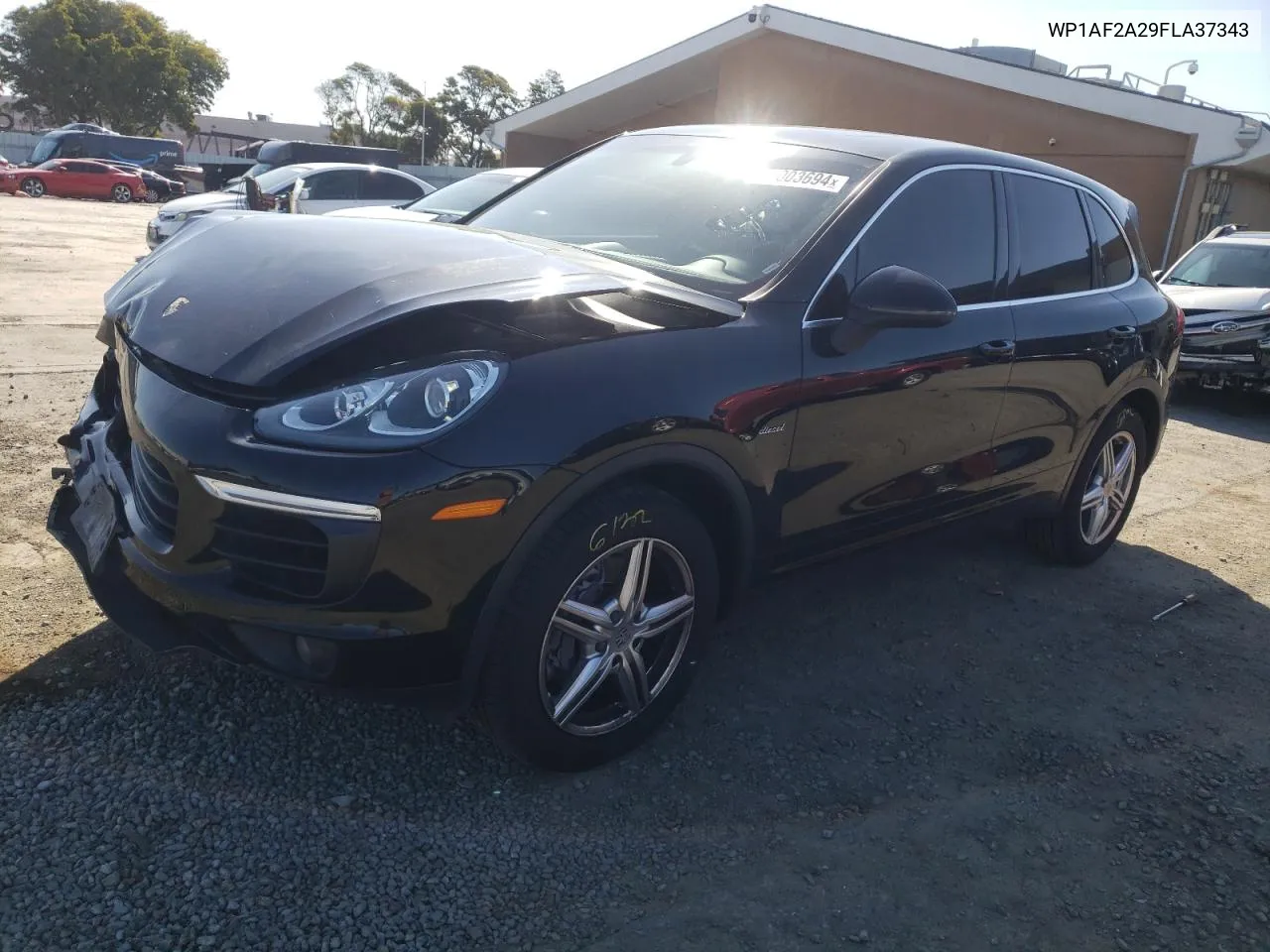 WP1AF2A29FLA37343 2015 Porsche Cayenne