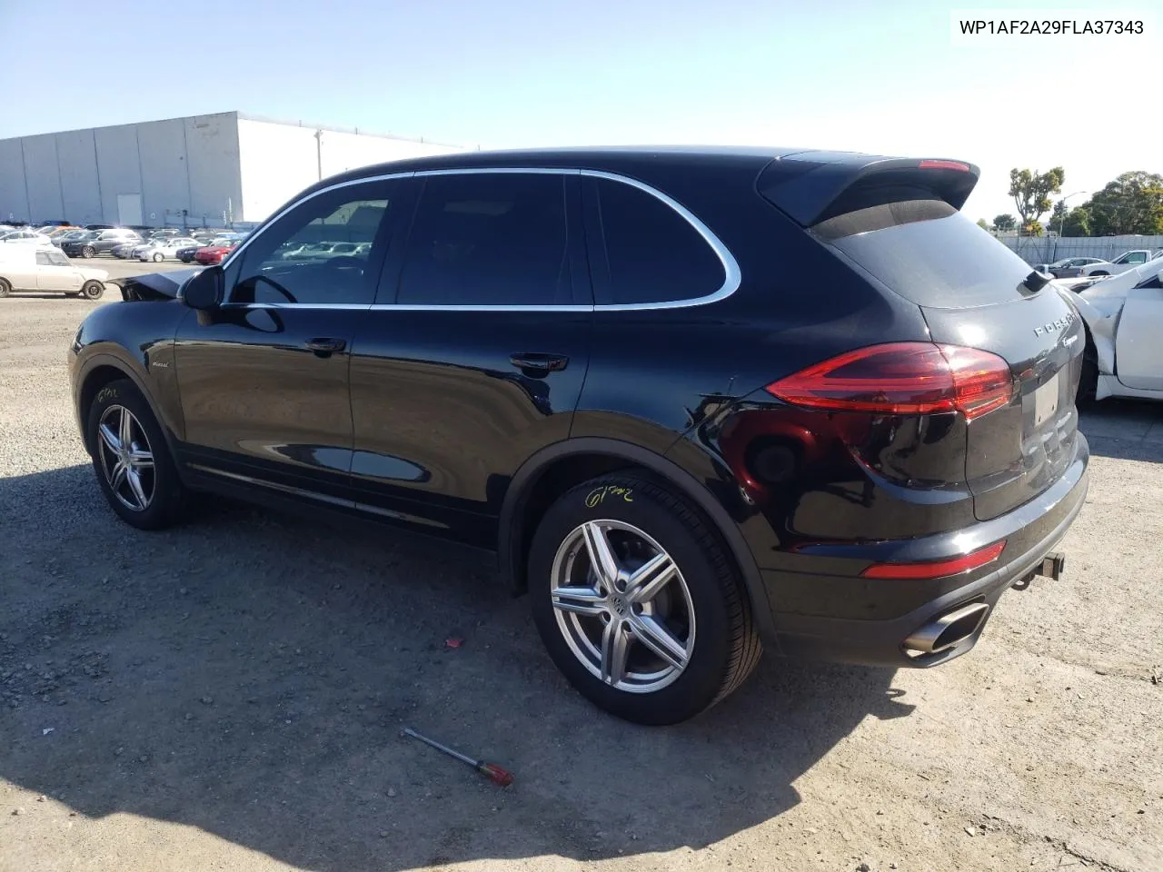 WP1AF2A29FLA37343 2015 Porsche Cayenne