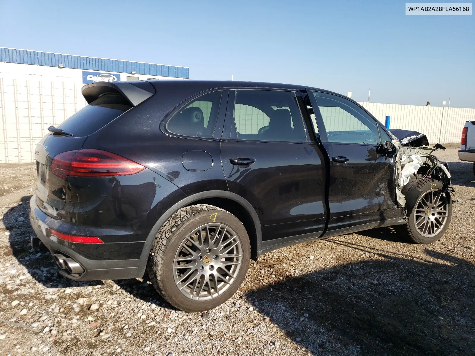 WP1AB2A28FLA56168 2015 Porsche Cayenne S