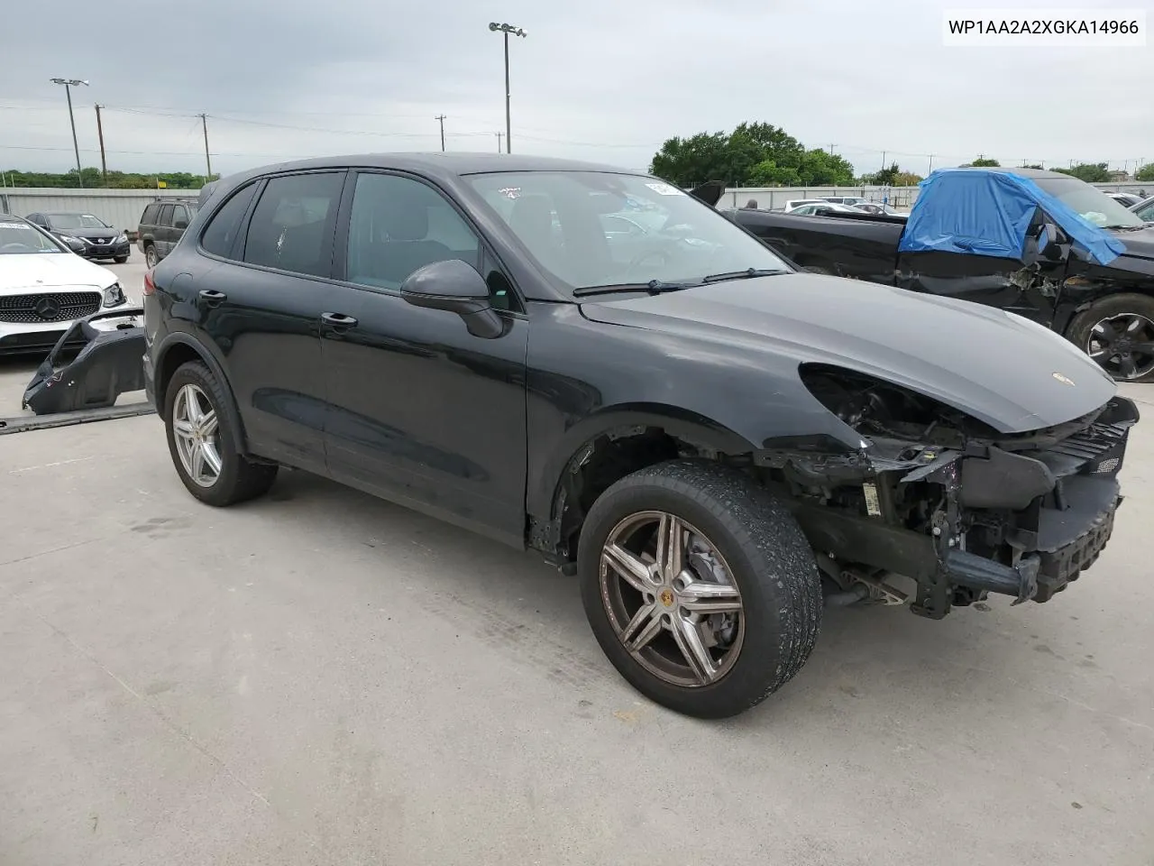 WP1AA2A2XGKA14966 2016 Porsche Cayenne