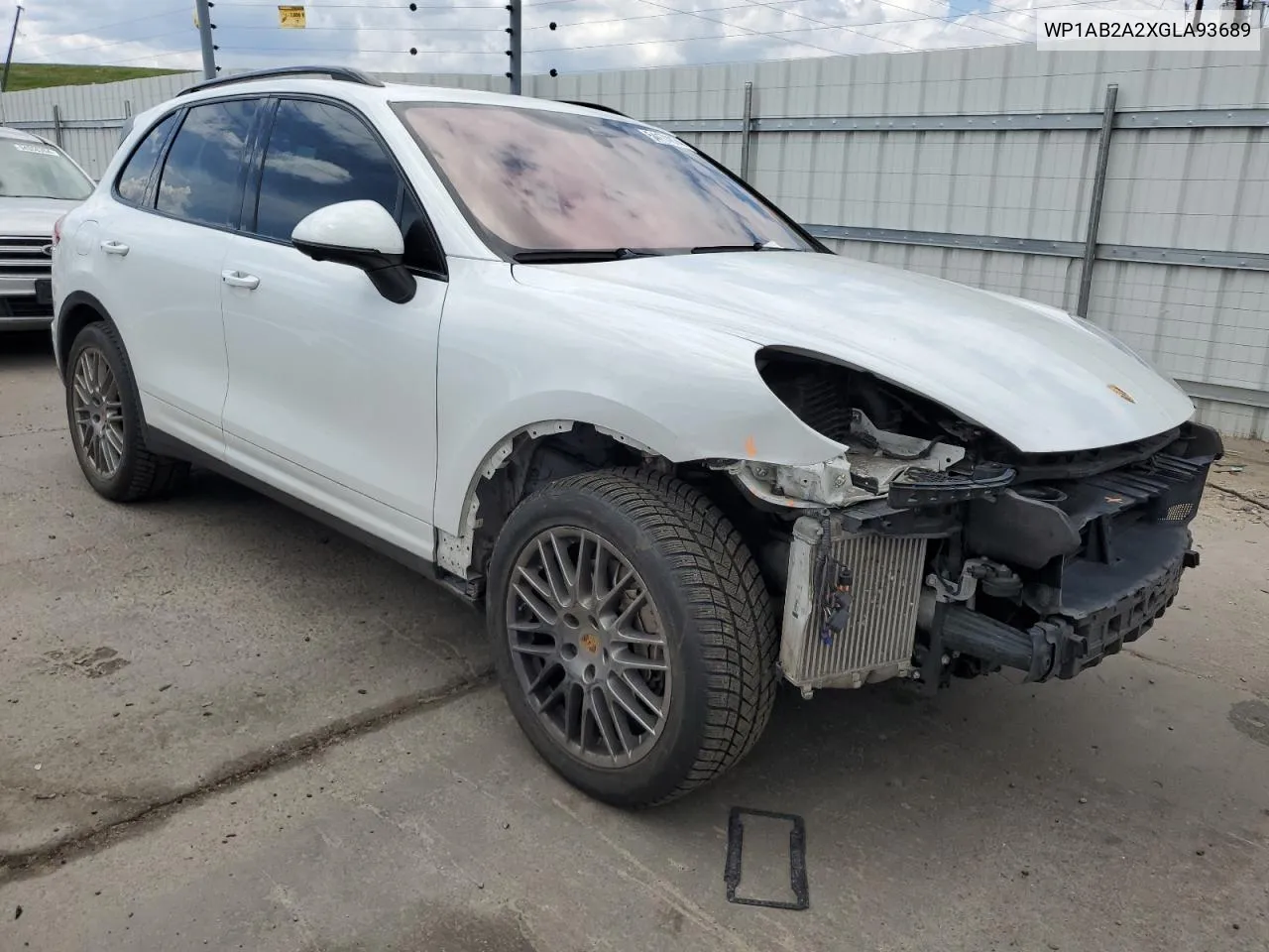 WP1AB2A2XGLA93689 2016 Porsche Cayenne S