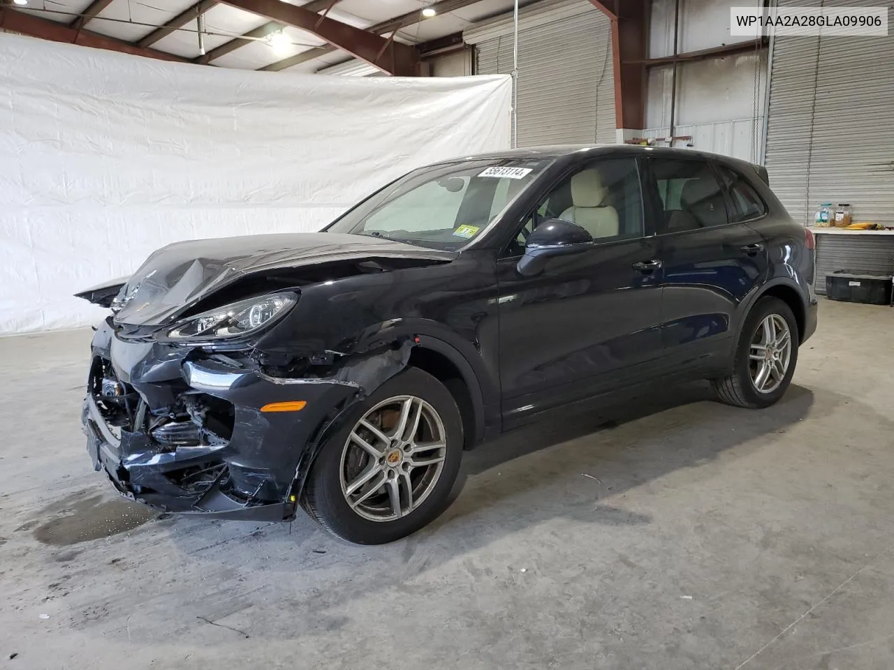 WP1AA2A28GLA09906 2016 Porsche Cayenne